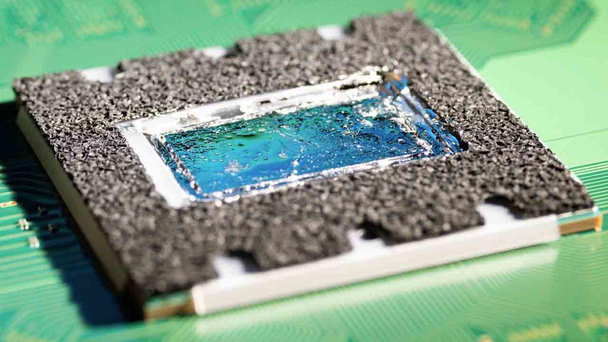 PlayStation 5’in AMD Zen 2 İşlemcisinin Ultra Yakınlıktaki Fotoğrafları Paylaşıldı