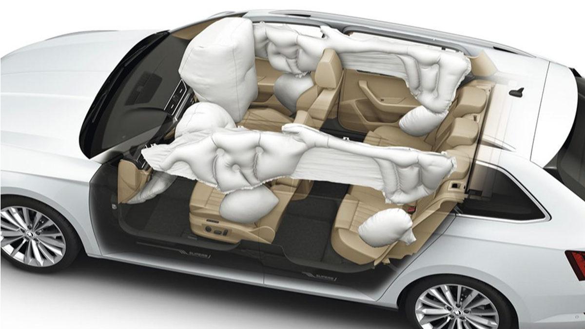 Sıra Dışı Hava Yastıkları ile Dikkat Çeken 2021 Model Skoda Superb’ün Özellikleri ve Fiyat Listesi