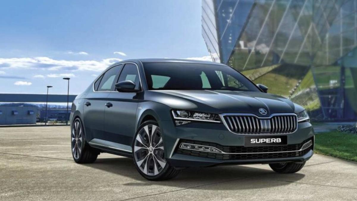 Sıra Dışı Hava Yastıkları ile Dikkat Çeken 2021 Model Skoda Superb’ün Özellikleri ve Fiyat Listesi