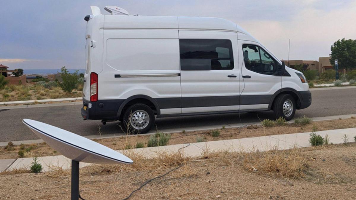 Starlink ’Taşınabilir Abonelik’ Hizmetini Duyurdu: İstediğimiz Yerden Uydu İnternetine Erişim Çağı Başladı!