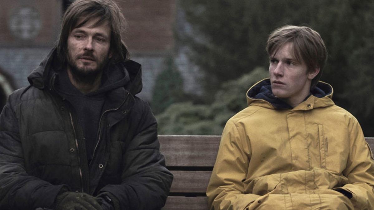 İzlerken Anlamaya Çalışmaktan Beyinde Fosfor Bırakmayan 10 Dizi Önerisi