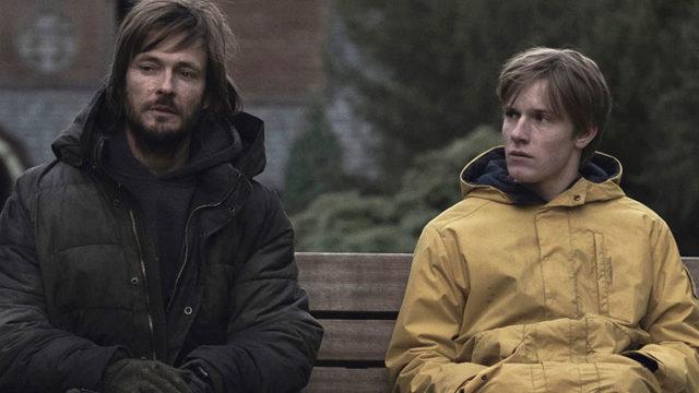 İzlerken Anlamaya Çalışmaktan Beyinde Fosfor Bırakmayan 10 Dizi Önerisi