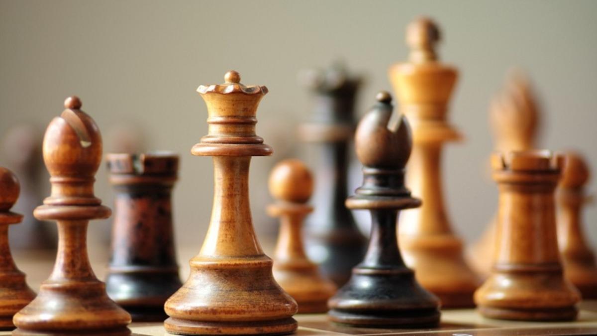 YouTube, Bir Satranç Kanalını ’Yanlışlıkla’ Irkçı Söylemler Sebebiyle Engelledi