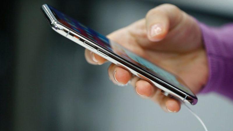 Yurt Dışından Getirilen Telefonlar İçin Kayıt Süresi Bir Yıla Uzatıldı