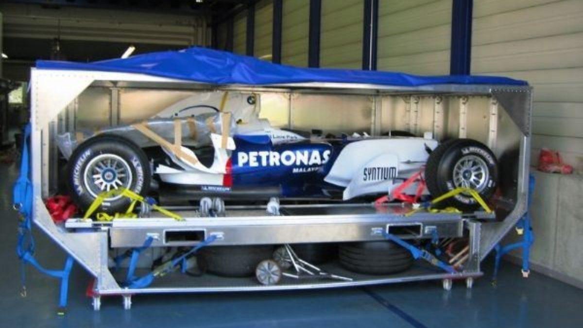 F1 Araçları Tüm Sezon Boyunca Nasıl Dünyayı Dolaşıyor?