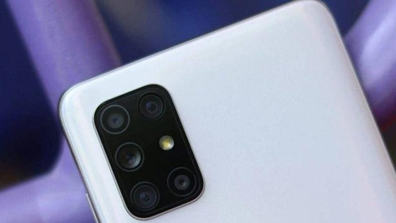 Samsung Galaxy A52 ve A72, Samsung’un İnternet Sitesinde Gözüktü