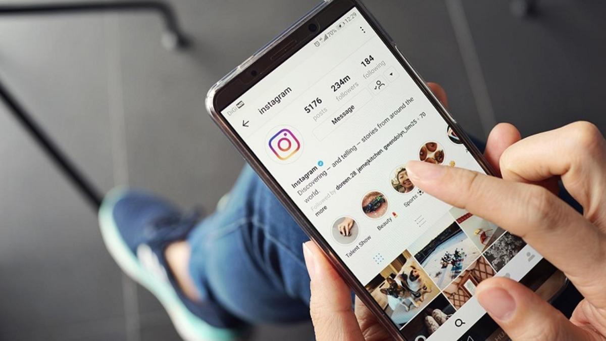 Instagram Nasıl Güncellenir? [Android - iPhone]