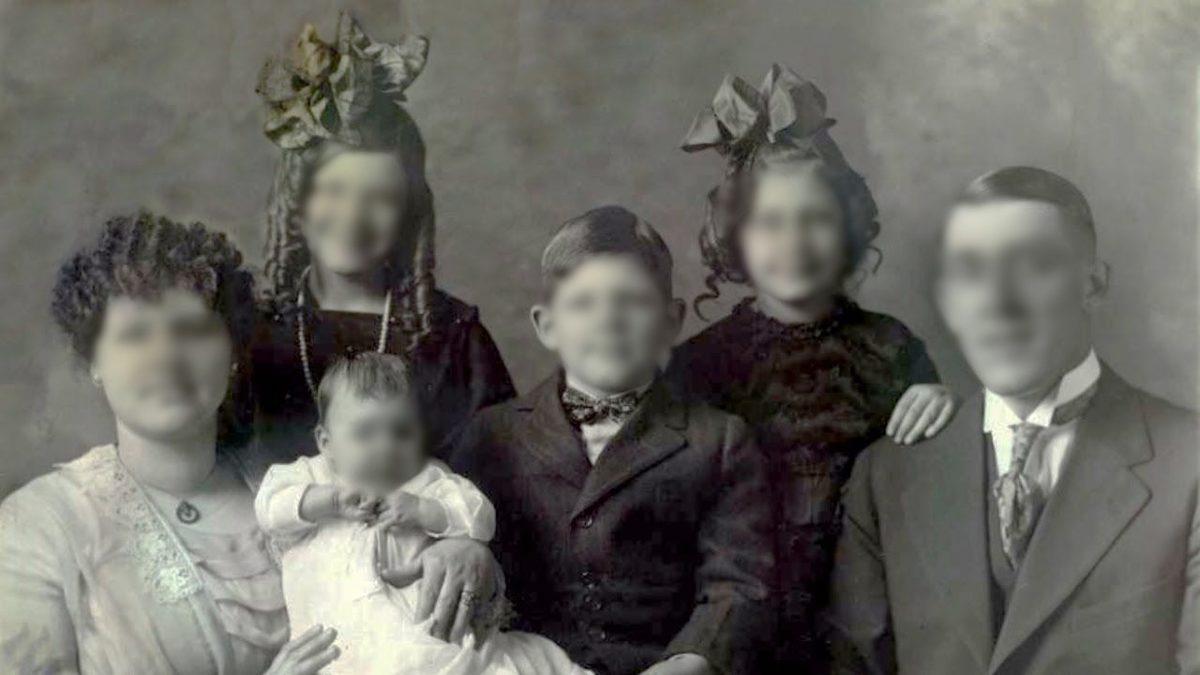 64 Yıldır Gizemi Çözülemeyen, Bir Kutu İçerisinde Vahşice Öldürülmüş Halde Bulunan Çocuk