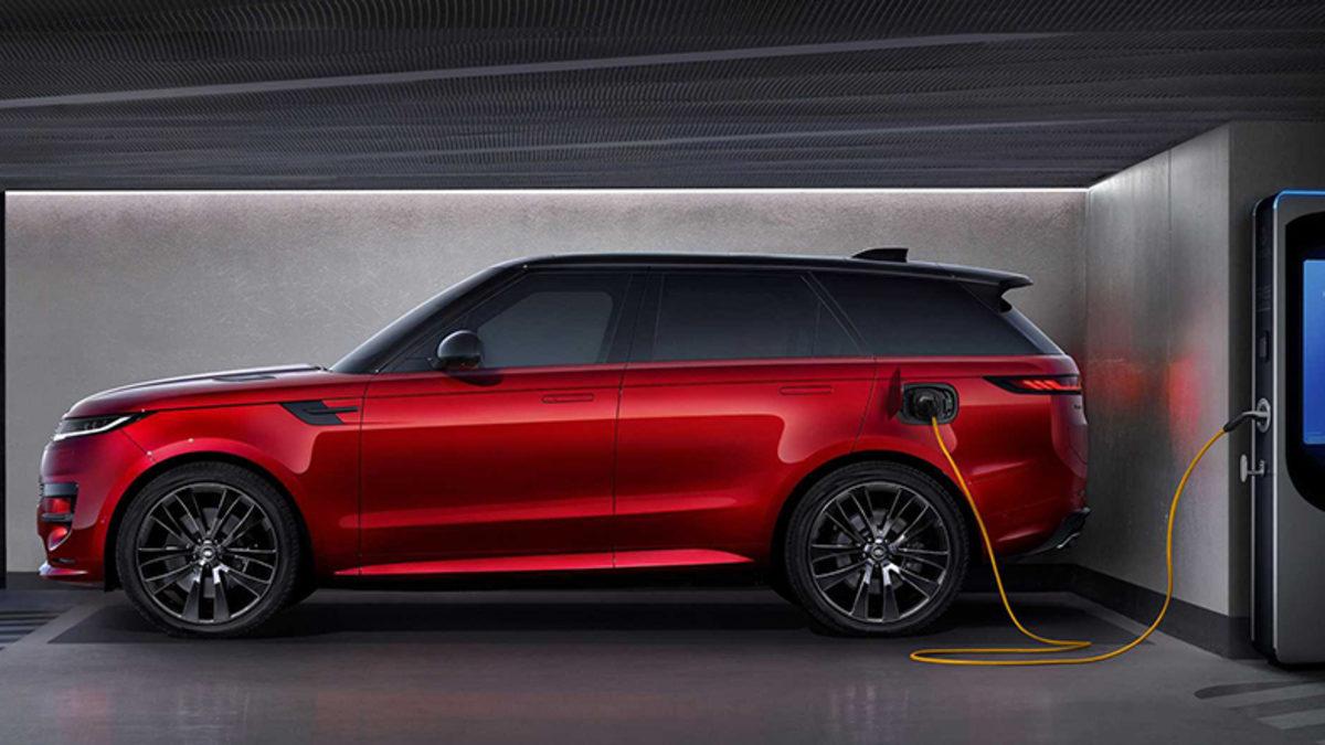 2023 Range Rover Sport Tanıtıldı: İşte Tüm Detayları ve ’Rüyamızda Bile Zor’ Dedirten Fiyatı