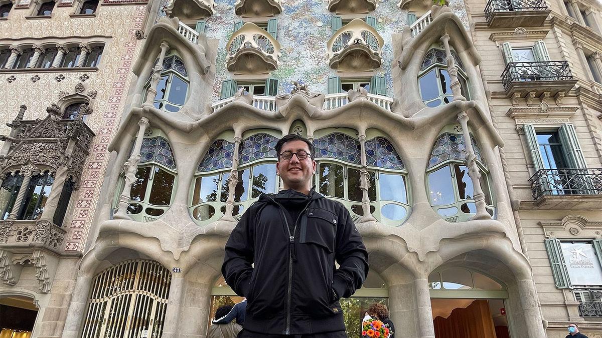 Refik Anadol’un NFT Eseri Açık Artırmada 21 Milyon TL’ye Satıldı