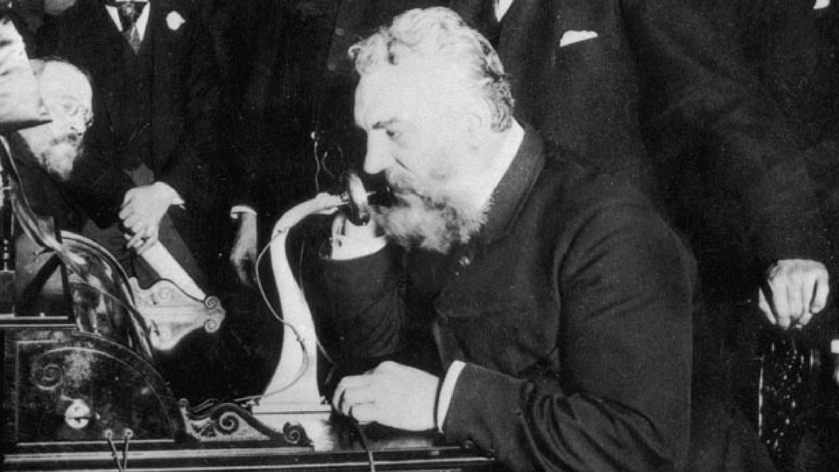 Çayı Kahveyi Koyun Gelin #8: Graham Bell’den 10 Yıl Önce Telefonu İcat Eden Mucidin Hikayesini Anlatıyoruz