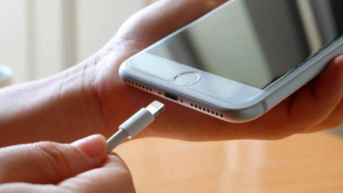 Apple’ın iPhone 14’ten Sonra Lightning Kablosuyla Vedalaşabileceği İddia Edildi: Peki Böyle Bir Durumda Neler Olabilir?