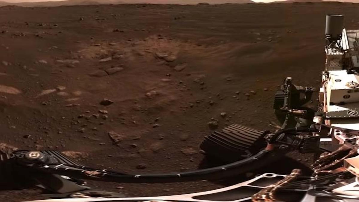 Perseverance’tan Gelen 142 Fotoğraf Birleştirilerek 360 Derecelik Mars Panoraması Oluşturuldu