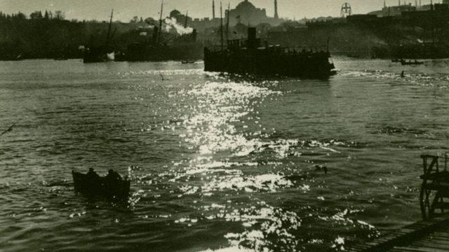 İstanbul’un Tarihini Karış Karış Gezmenizi Sağlayacak Site: Zaman Makinesi