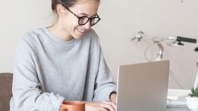 Öğretmenlerin Ders Anlatırken İşlerine Fazlasıyla Yarayacak Online Eğitim Araçları