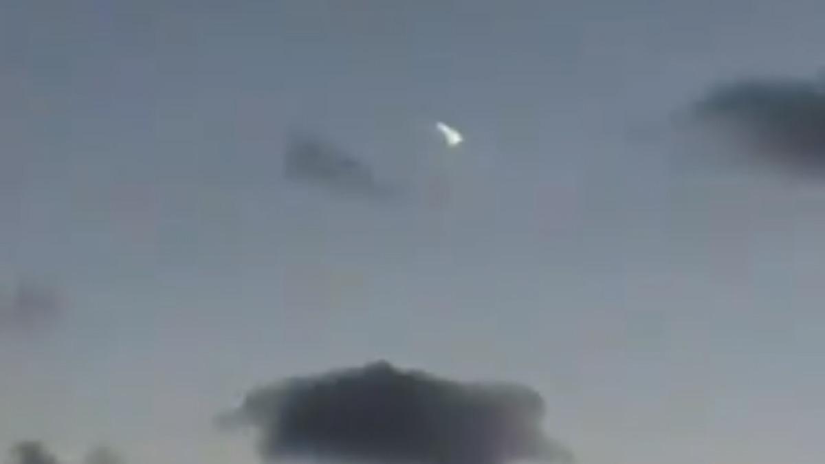 Bir Meteor da İzmir - İstanbul Hattında Gökyüzünü Aydınlattı