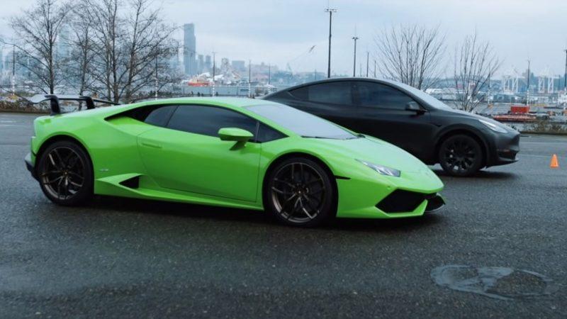 Tesla Model Y’nin Lamborghini Huracan Karşısındaki Şaşırtıcı Kalkış Performansı [Video]