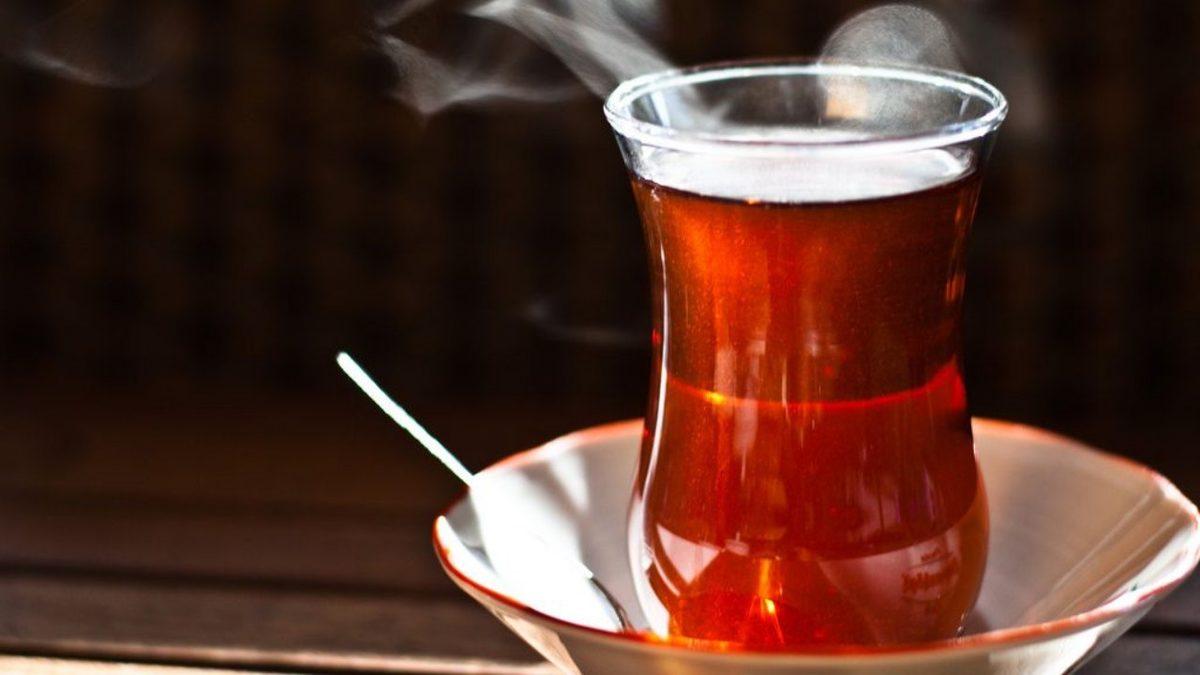 ABD’li Doktor: Siyah Çay, Koronavirüsün Çoğalmasını Önlüyor