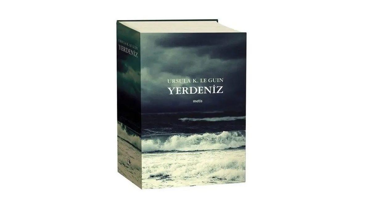 Okurken Sizi Bambaşka Dünyalara Götürecek Fantastik Kitap Önerileri