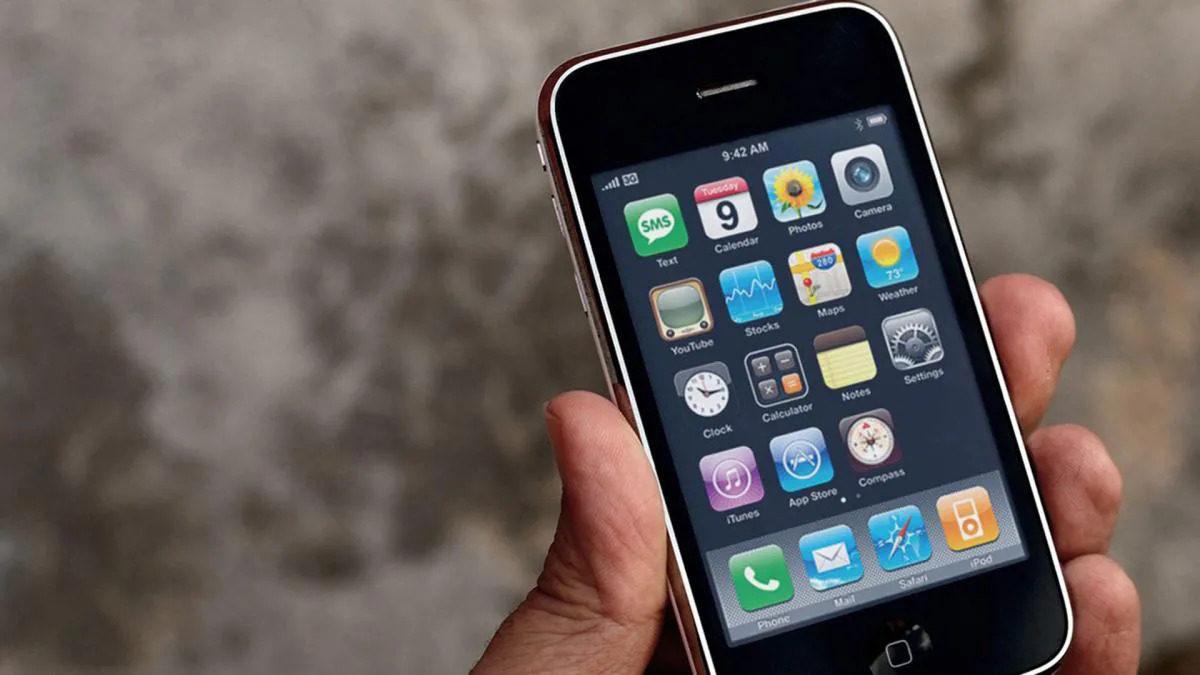 16 Yıl Önce Tanıtılan ’iPhone 3G’nin Şimdi Kulaklara Şaka Gibi Gelen Özellikleri