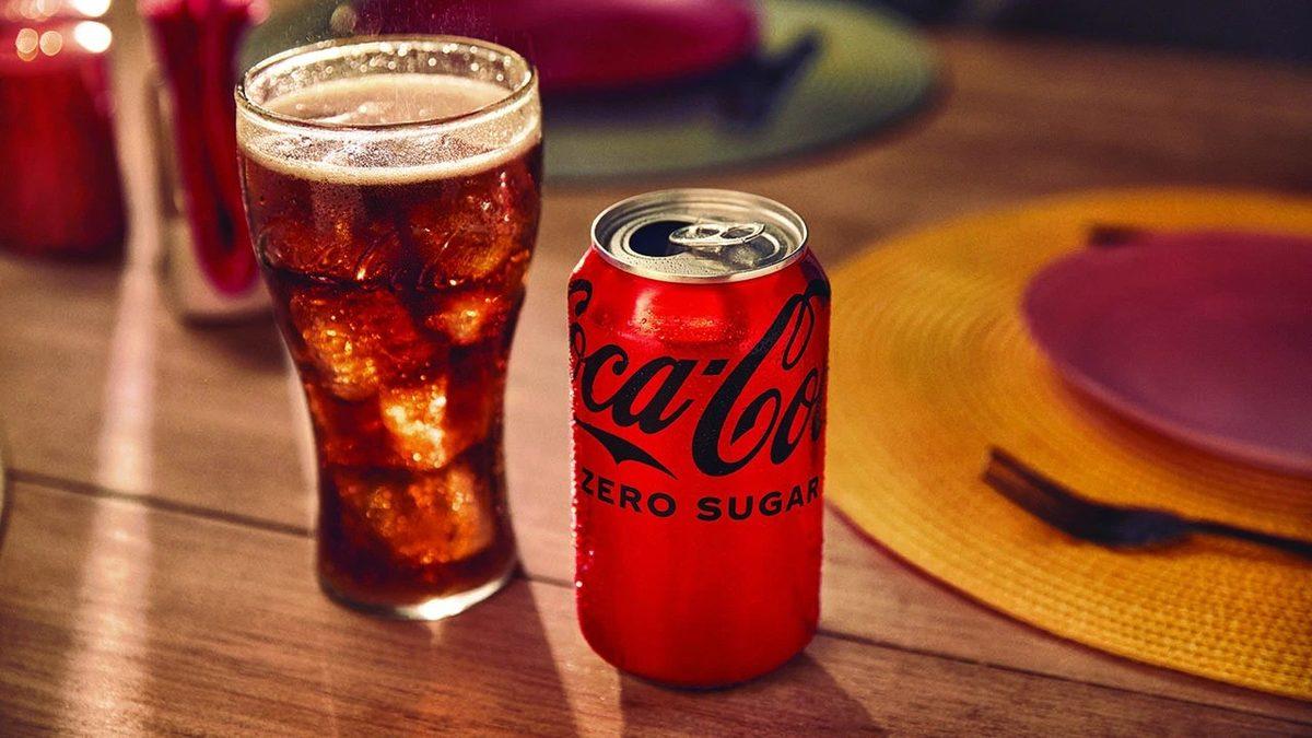 Madem İkisi de Şekersiz, Coca-Cola Light ile Coca-Cola Zero Sugar Arasındaki Fark Ne?