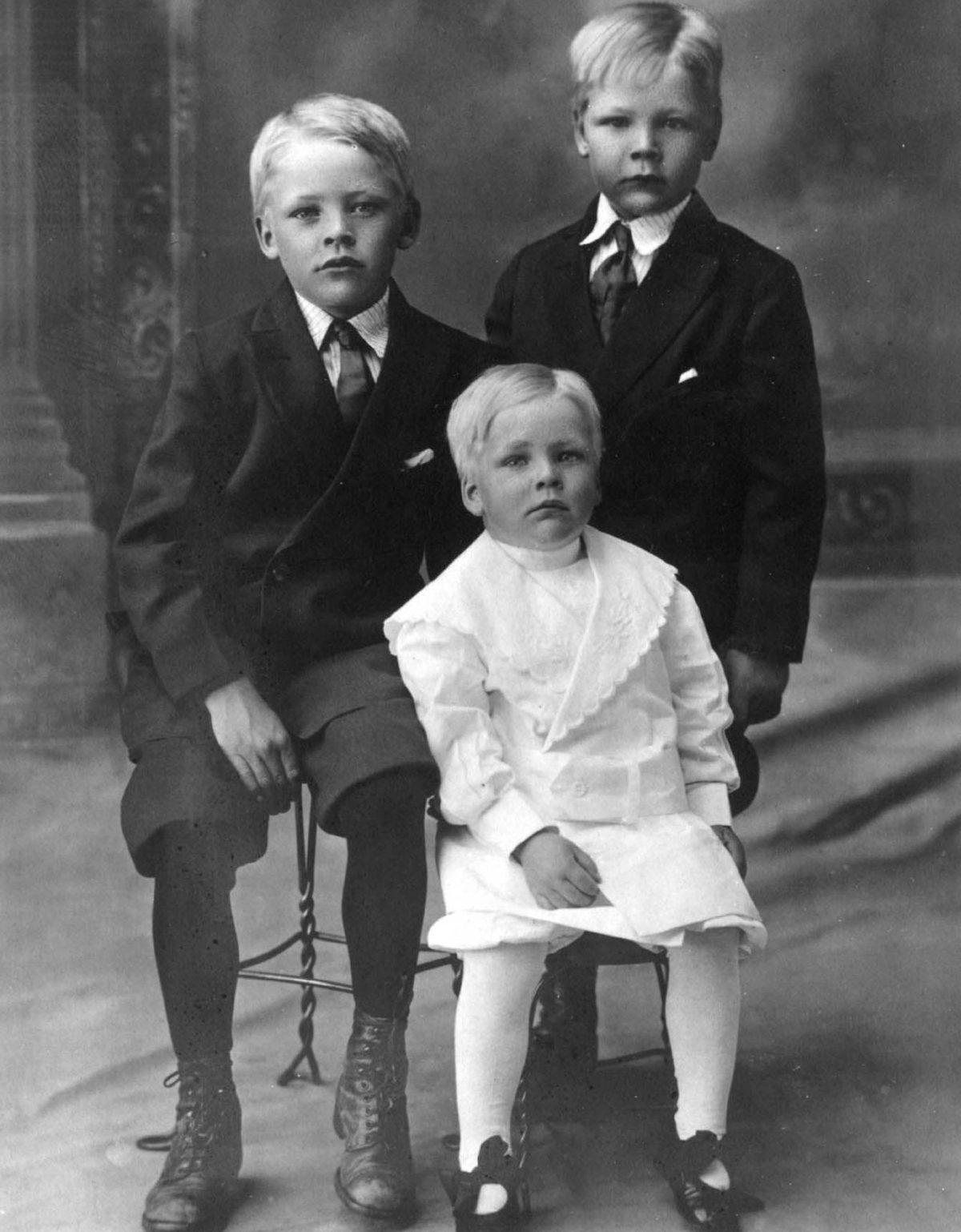 Mavinin Erkek, Pembenin Kız Rengi Olduğu Anlayışı Ne Zaman ve Nasıl Ortaya Çıktı?