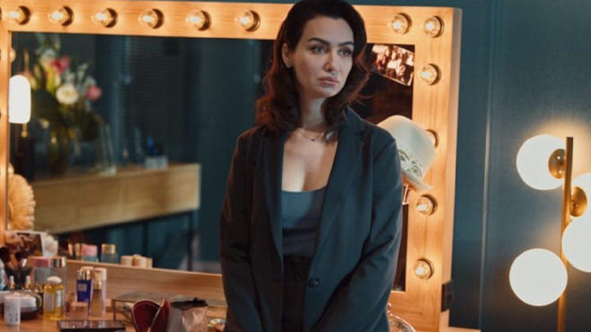 X ve Z Kuşağının Çarpışmasını Anlatacak ’Kuş Uçuşu’ Dizisinden İlk Görüntüler Paylaşıldı!