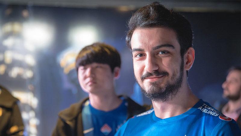 Türkiye Espor Tarihine  Geçen Efsane: Berkay “Zeitnot” Aşıkuzun Kimdir?