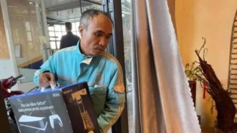 Vietnamlı Adam, PlayStation 5’i Modem Gibi Bağlattırarak Eşini Kandırdı