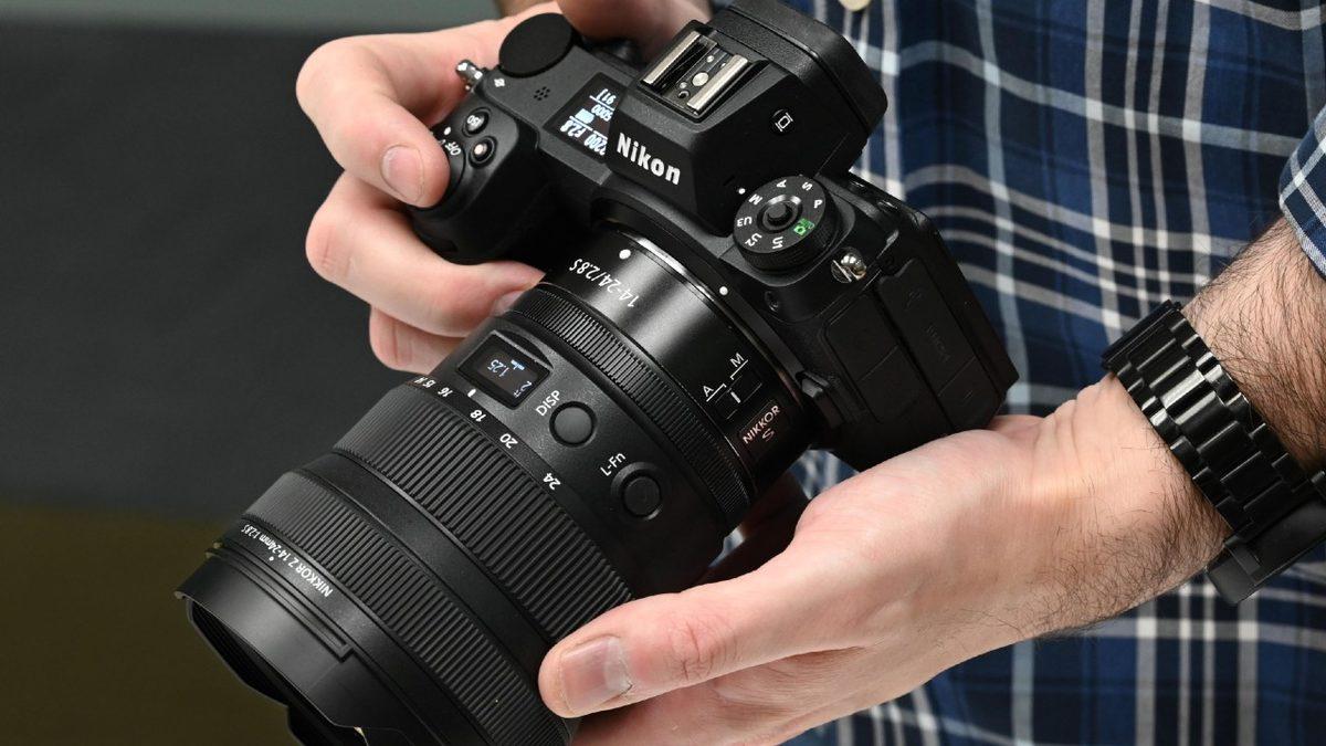 Hayranlarını Dertlendirecek İddia: Nikon, Kamera Endüstrisinden Çekiliyor