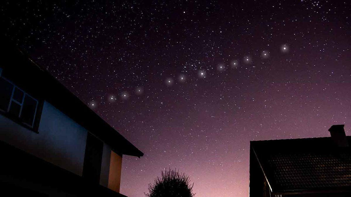 SpaceX, 60 Starlink Uydusunu Daha Yörüngeye Fırlattı