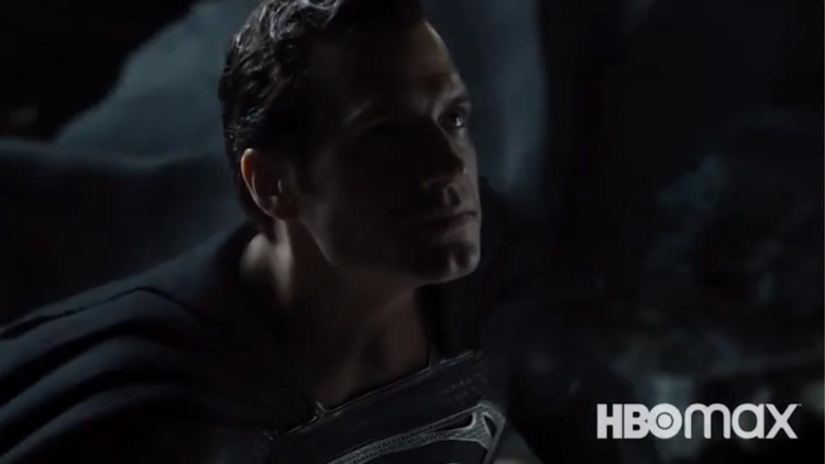 Zack Snyder, Superman’in Kostüm Seçtiği Justice League Fragmanını Yayınladı (Siyah Kostümlü Superman)