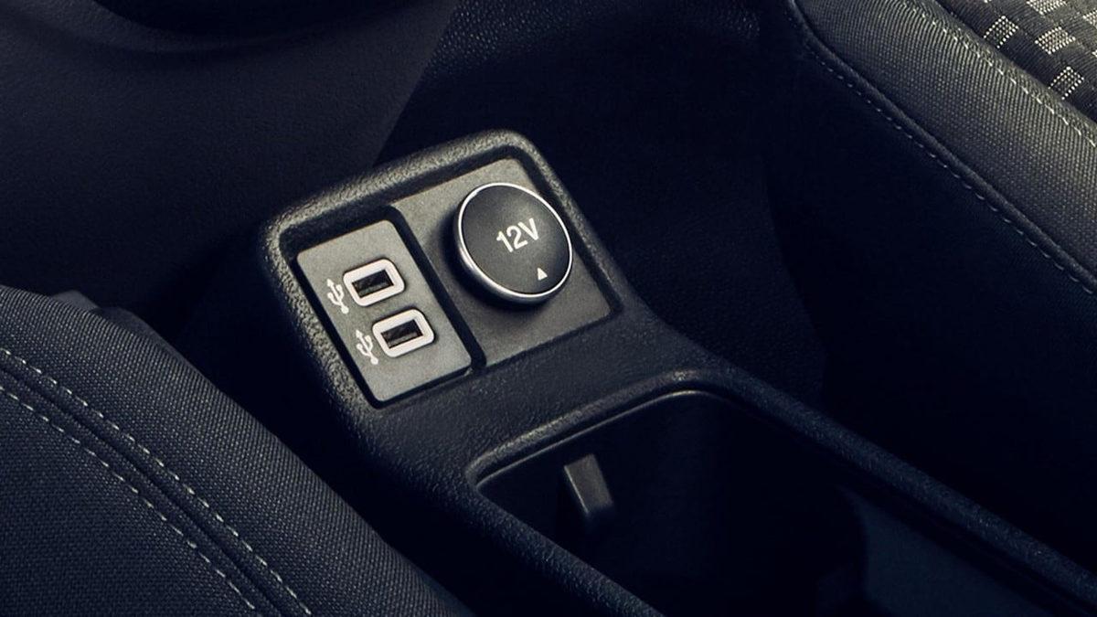 Yüksek Taşıma Kapasitesi ile Dikkat Çeken 2021 Model Ford Transit Connect’in Özellikleri ve Fiyat Listesi