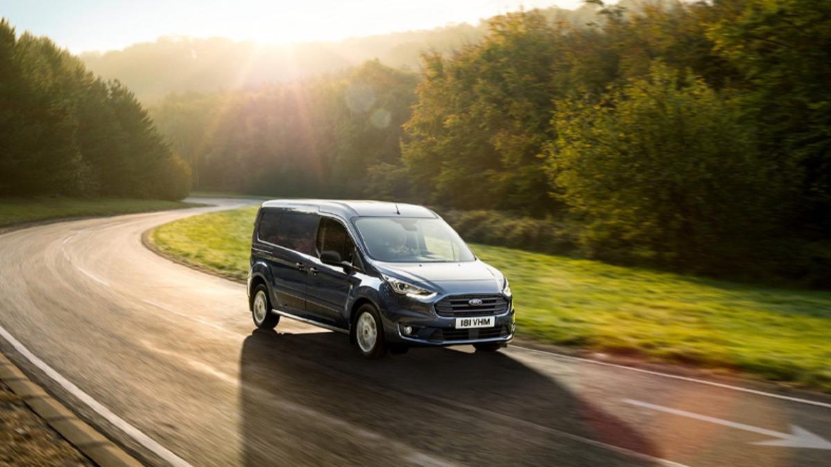 Yüksek Taşıma Kapasitesi ile Dikkat Çeken 2021 Model Ford Transit Connect’in Özellikleri ve Fiyat Listesi