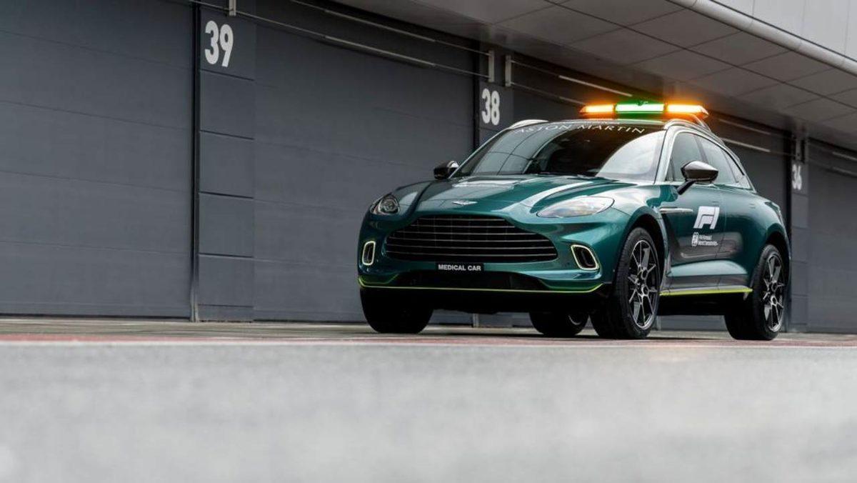 Aston Martin, ’Sık Sık Piste Çıksa da Görsek’ Dedirtecek Karizmaya Sahip F1 Güvenlik Aracını Duyurdu