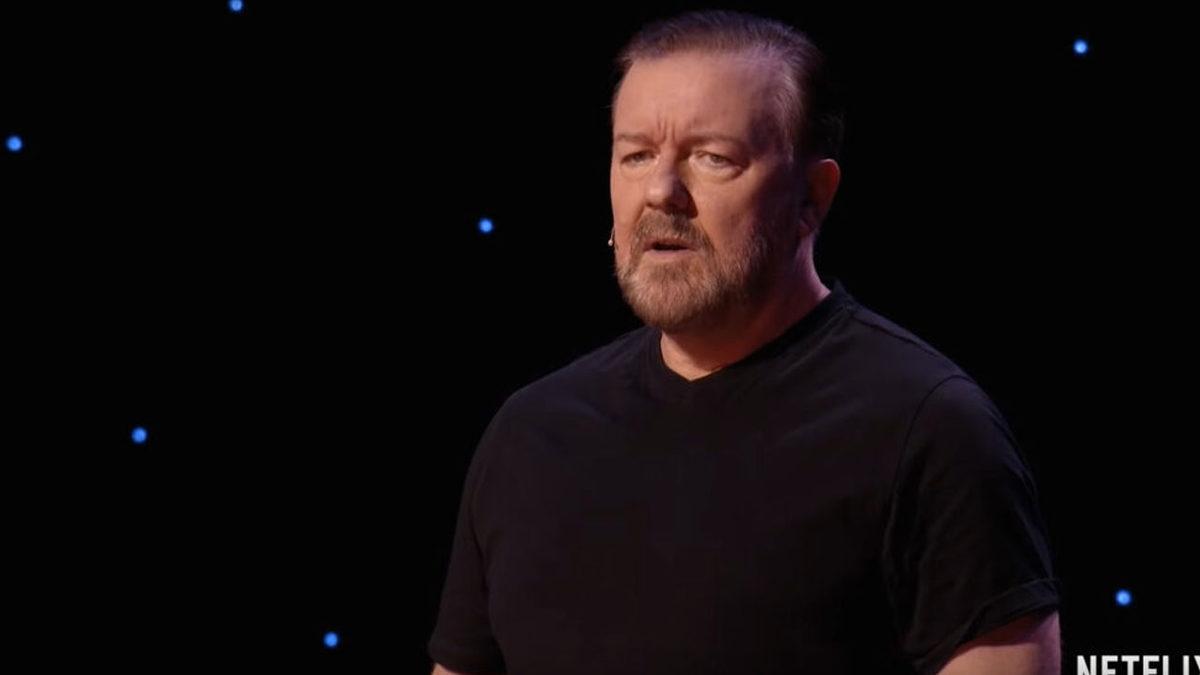Netflix’teki Yeni Gösterisinde Trans Bireylerle İlgili ’Espriler’ Yapan Ricky Gervais’e Sosyal Medyadan Tepki Yağdı