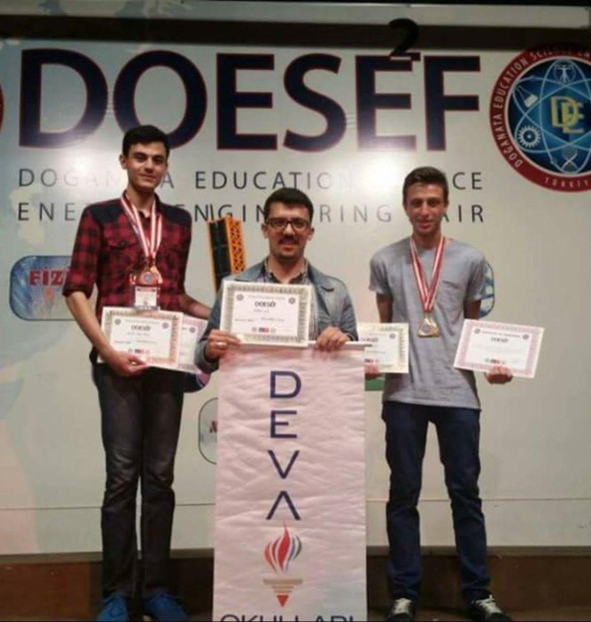 Lise Öğrencisi, TÜBİTAK’ın Kabul Etmediği Projeleriyle İlgili İbretlik Bir Yazı Paylaştı