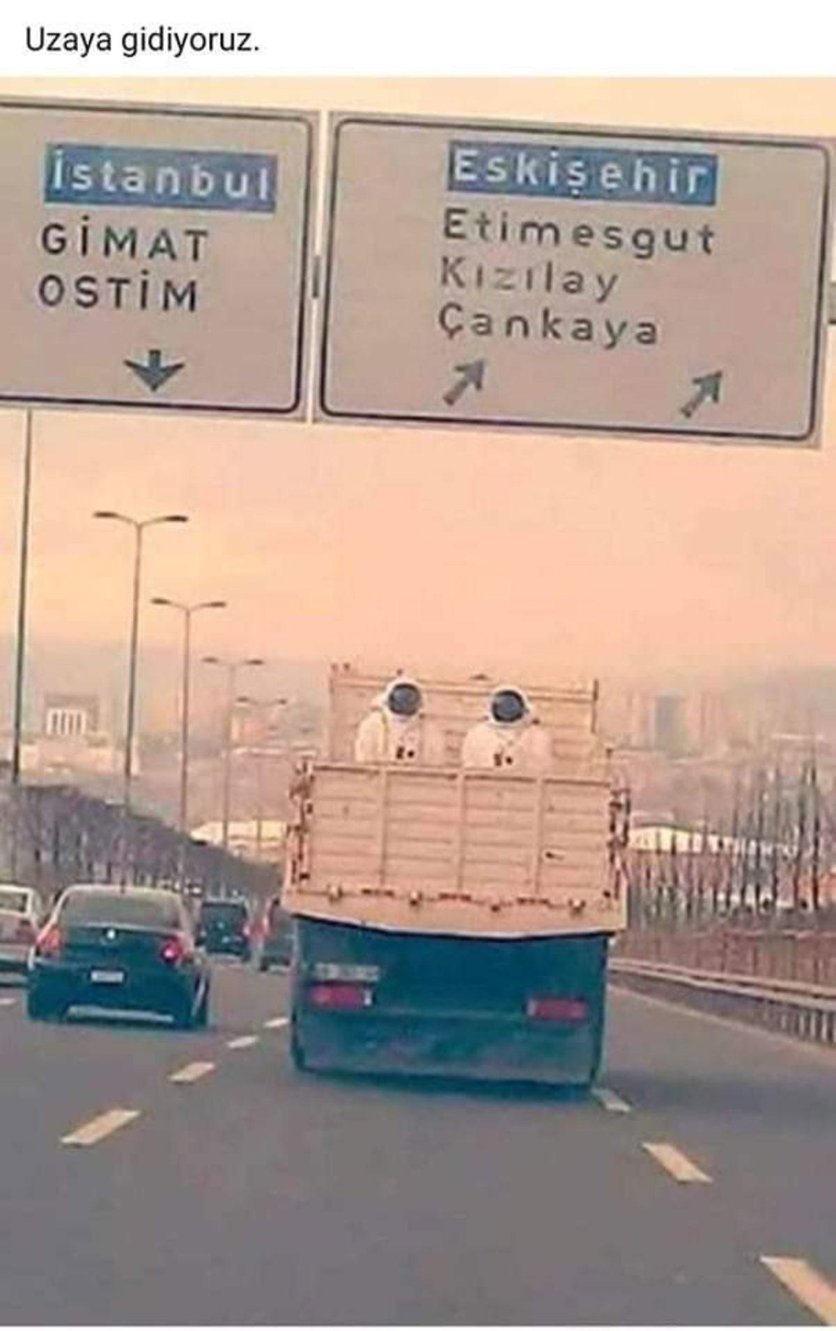 Uzaya Gitme Fikri Şimdiden Heyecan Yarattı: Sosyal Medyadan İlginç Paylaşımlar Gelmeye Başladı