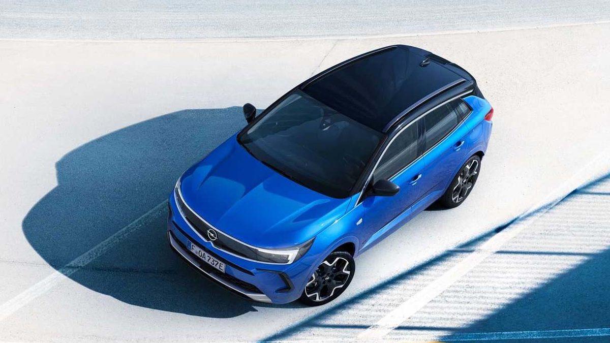Yenilenen Opel Granland Türkiye’de: İşte Hayalleri Yıkan Fiyatı!