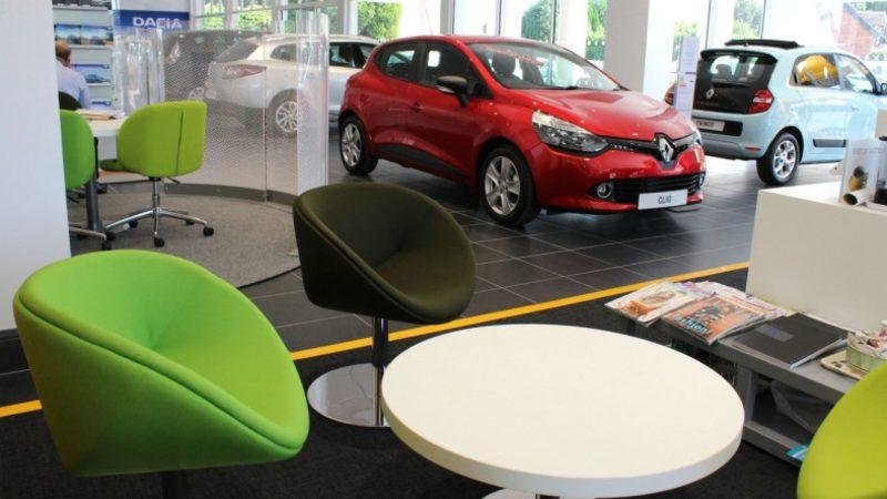 Yok Artık: Fırsatçılar, ’Sahte’ Renault Satış Bayii Açıp Kampanya Düzenlediler