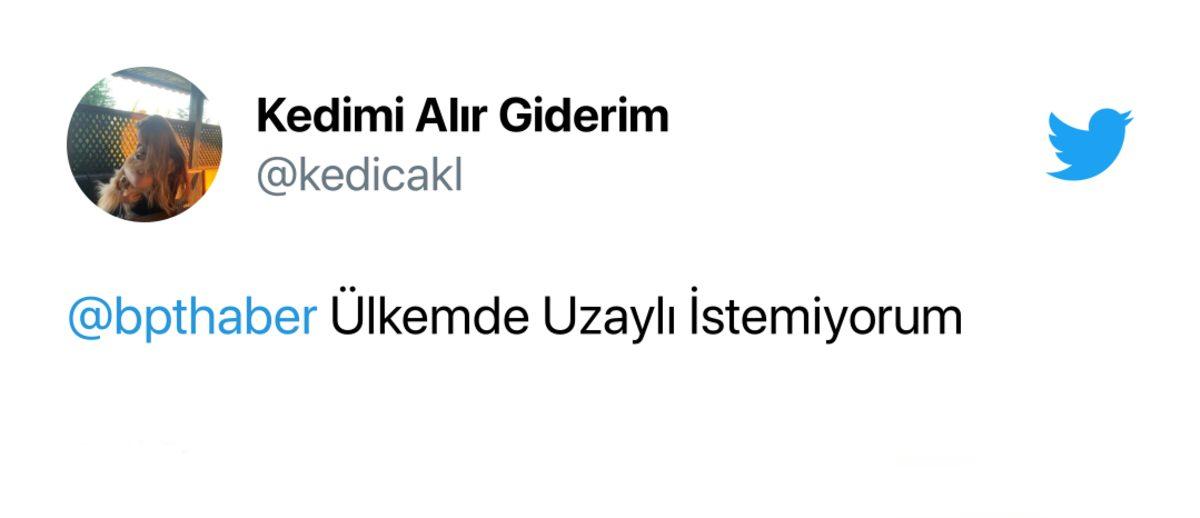 Sokak Lambası Yansıması ’UFO Görüntüsü’ Olarak Paylaşılınca Sosyal Medyada Birbirinden Eğlenceli Tepkiler Geldi