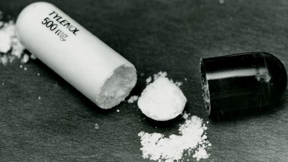 Hapların İçine Konan Siyanürle 7 Kişinin Ölümüne Sebep Olunan Esrarengiz ’Tylenol Cinayetleri’