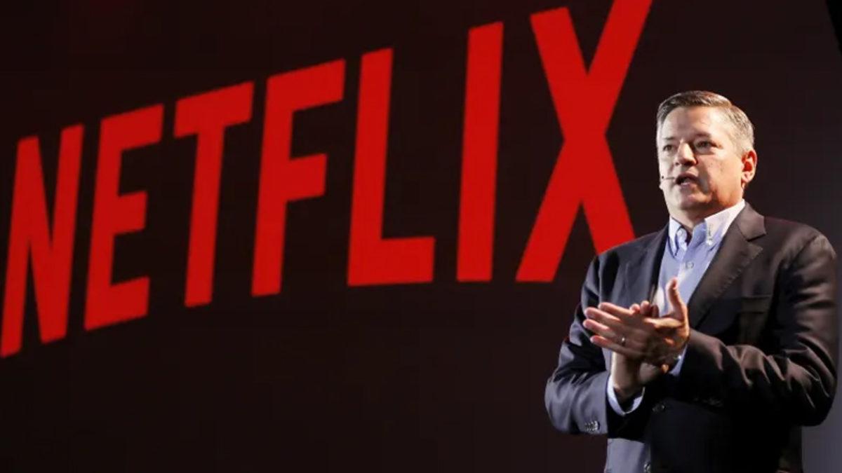 Netflix Patronu, Ricky Gervais’in ’Transfobik’ Olduğu Söylenen Şakalarını Savundu: 