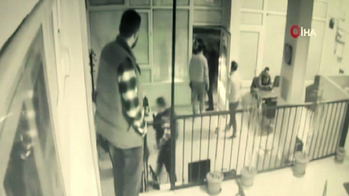 İstanbul’da Bir Şahıs, Kripto Para Yatırım Tavsiyesi Verdiği Kişiden Silah Zoruyla Para İstedi