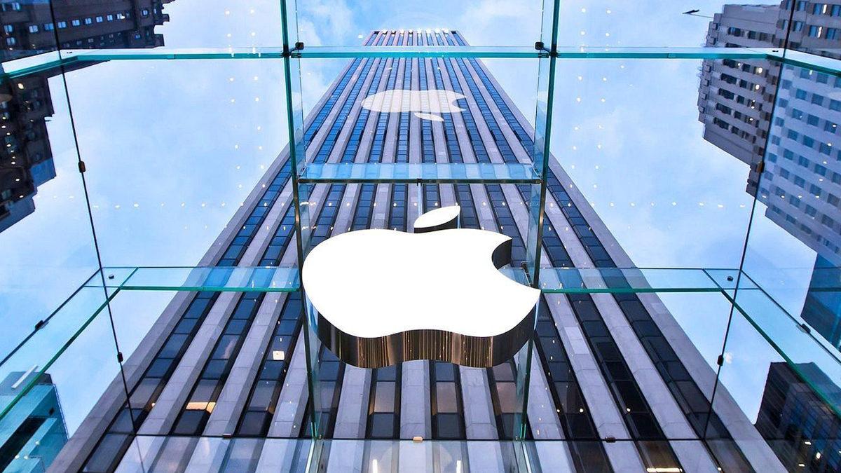 Apple, Şirket Sırlarını Medyaya Sızdıran Eski MacBook Tasarımcısına Dava Açtı