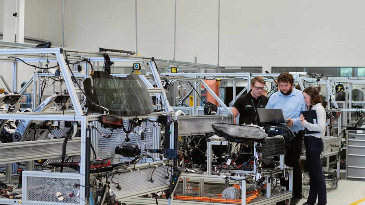 Mühendis Adayları Toplanın: Piyasada Bir Adım Öne Geçmenizi Sağlayacak 7 Altın Tavsiye