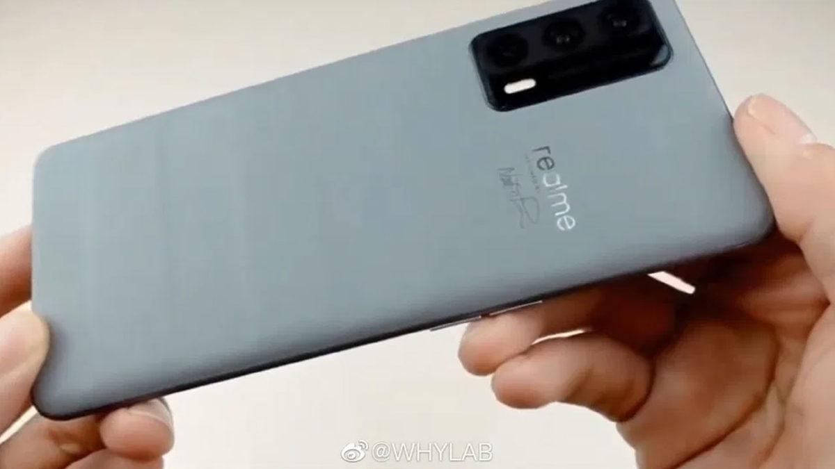 Özel Tasarıma Sahip Realme X9 Pro Master Edition Kanlı Canlı Görüntülendi