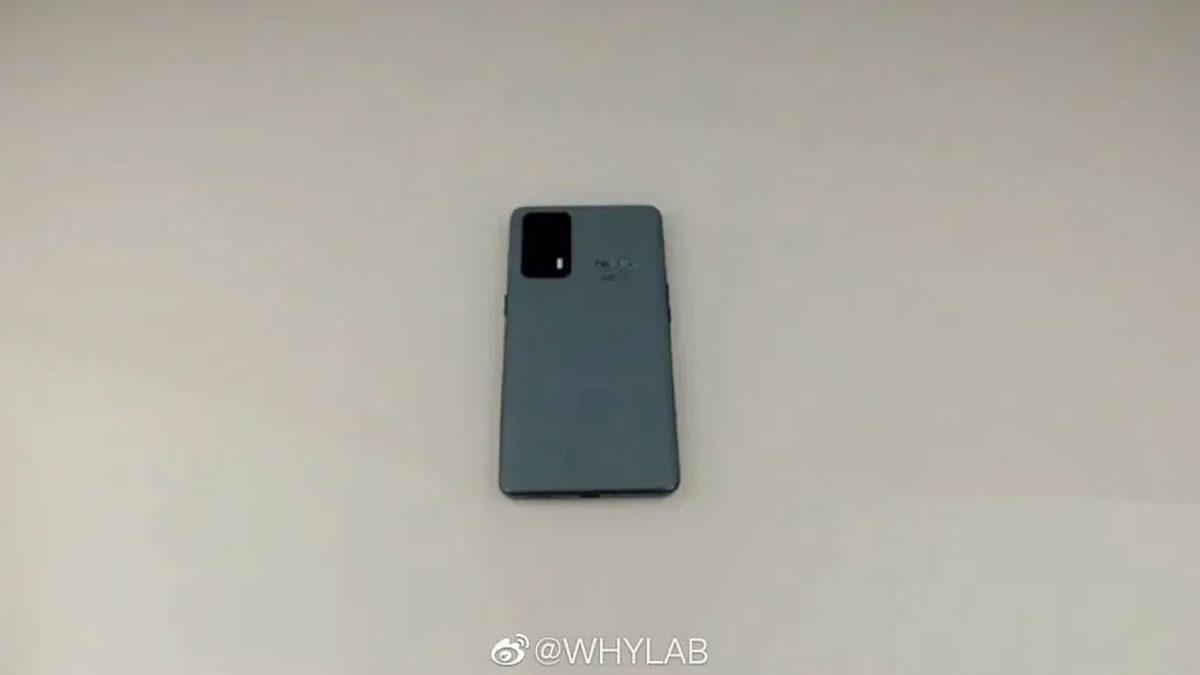 Özel Tasarıma Sahip Realme X9 Pro Master Edition Kanlı Canlı Görüntülendi