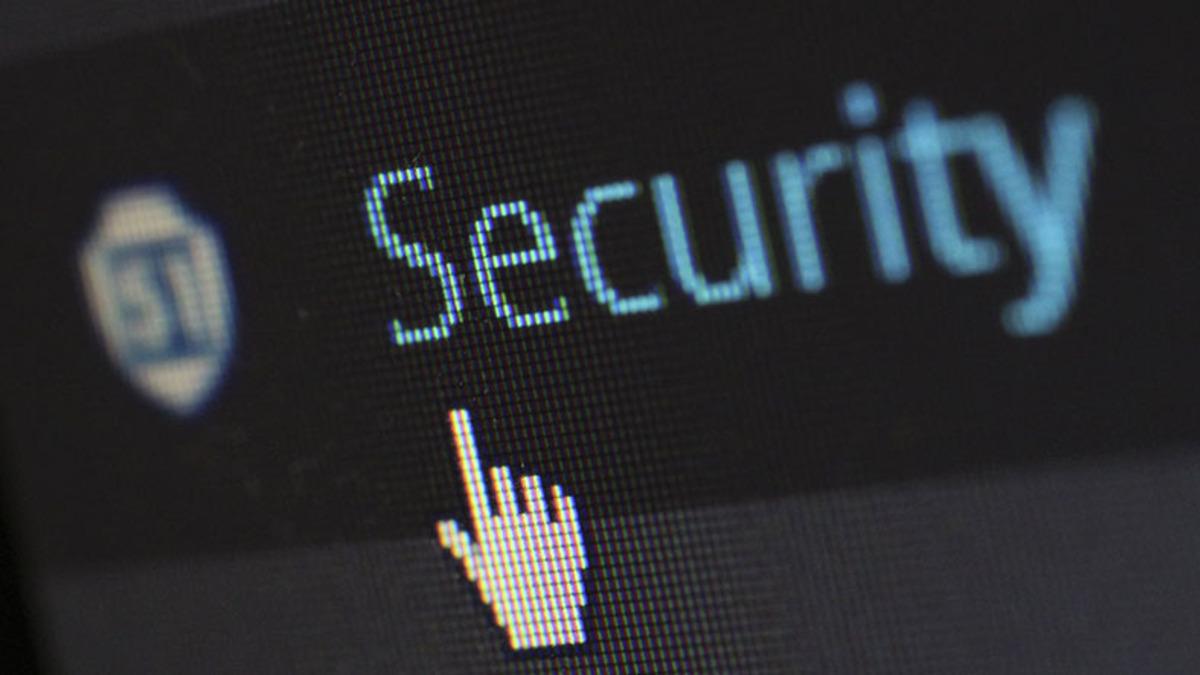 WhatsApp’a İsyan Ederken Çoğumuzun Göz Ardı Ettiği 7 İronik Gerçek