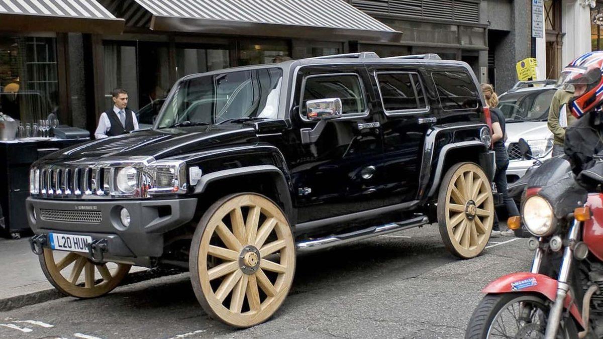 Hangi Kafayla Modifiye Edildiği Belli Olmayan 16 Absürt Araba